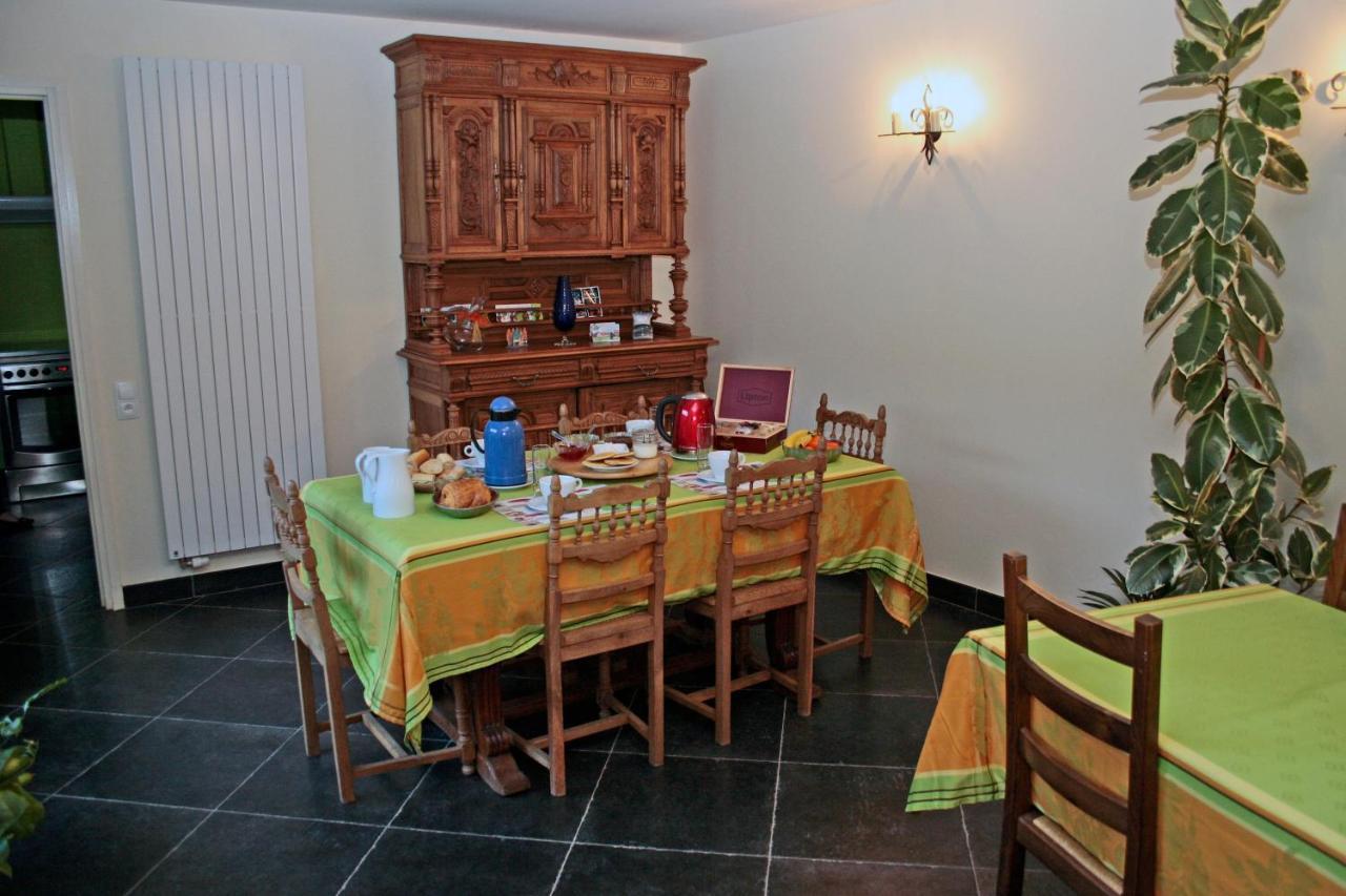 Ferme Brocart Bed & Breakfast Bouvines Exterior photo